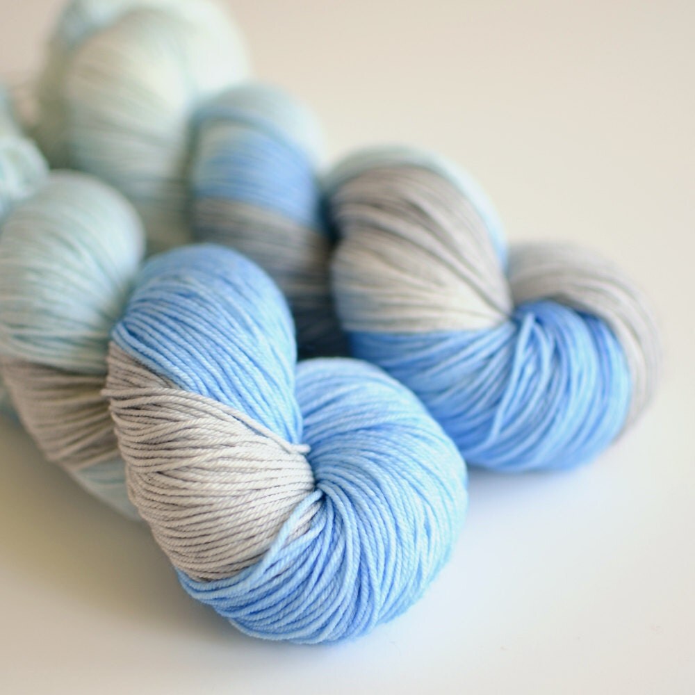 Hand Dyed Sock Fingering Yarn - Superwash Merino / Nylon 463 Yards - Lady Sybil in Light Blue, Sky Blue and Pale Gray