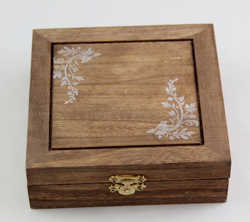 Rustic ring bearer box