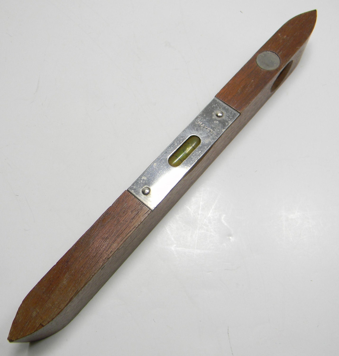Vintage wooden spirit level - Mayes - woodworking tool