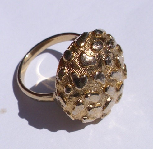 Vintage Ring Gold tone Costume Jewelry -