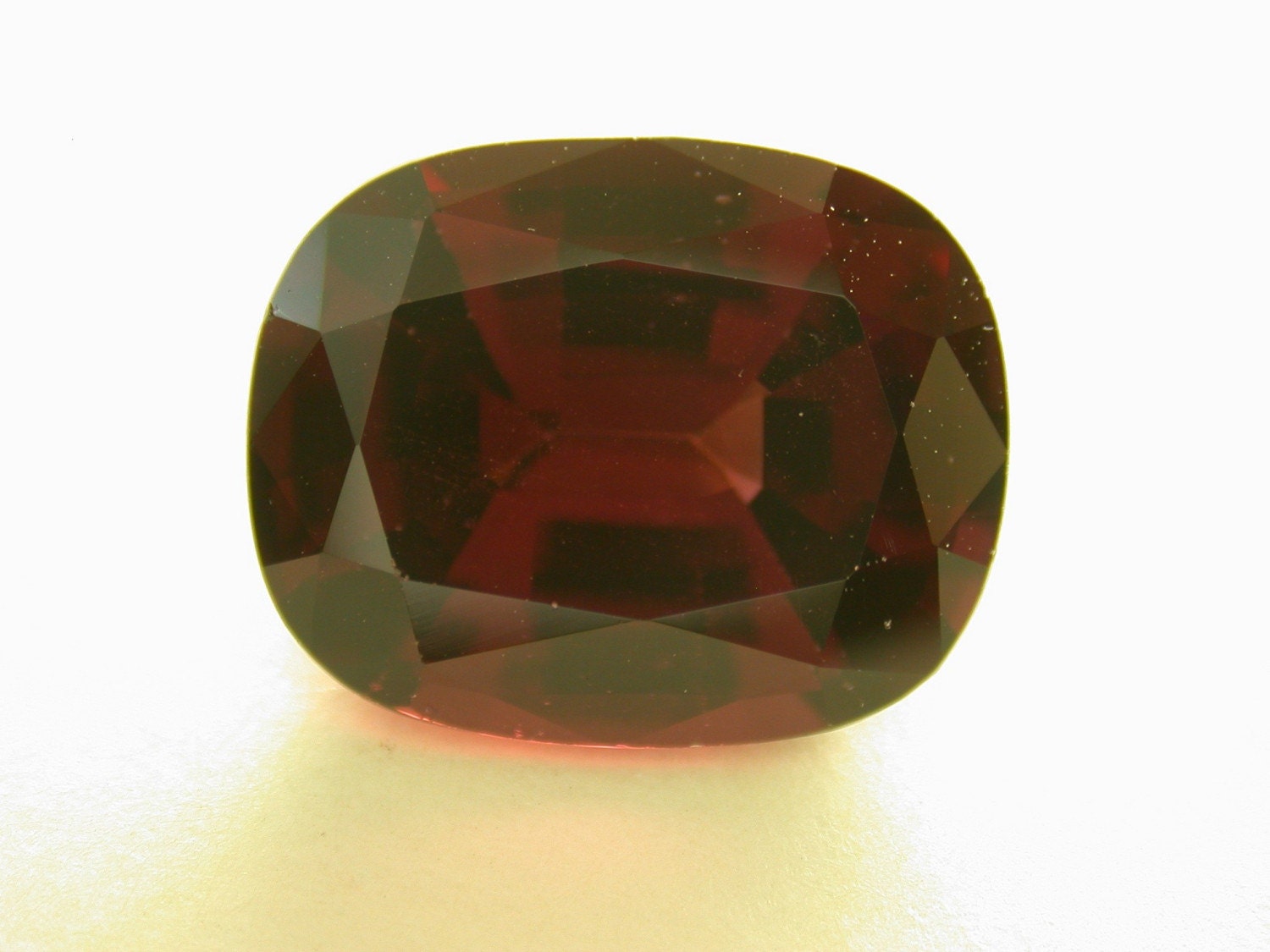 RHODOLITE GARNET Faceted Loose GEMSTONE Antique Cut 8.21cts fg66