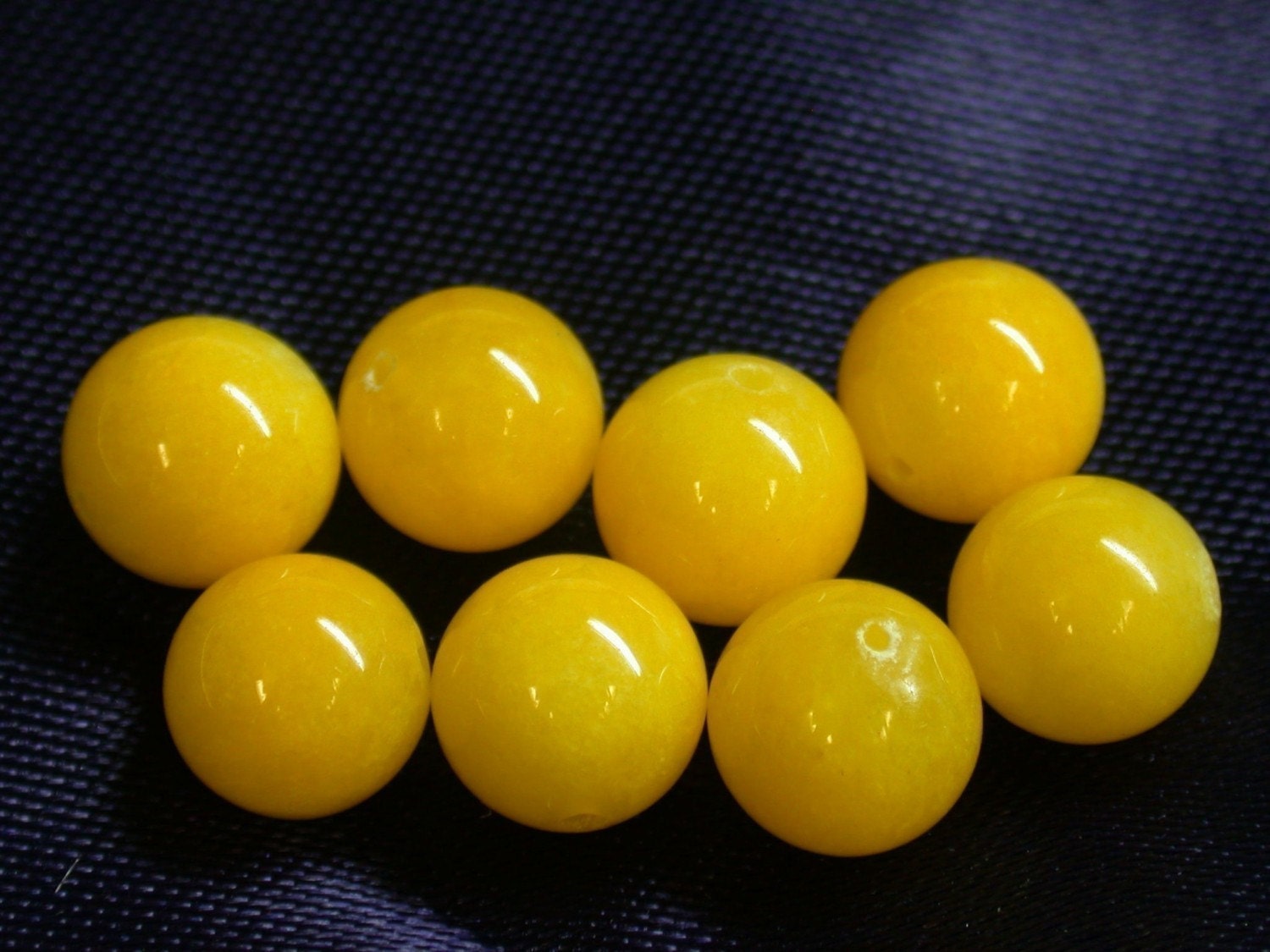 VIntage Stone Beads Lemon YELLOW CHALCEDONY 8mm pkg 8 rb56