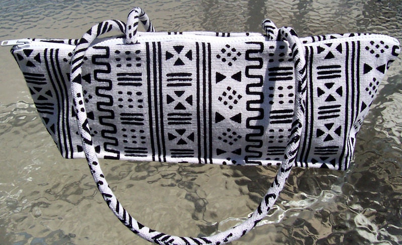 Shoulder Bag , Over the Shoulder Bag , Cute Fabric Bag , Cross Shoulder Bag , Tribal Print Bag , Black and White Purse , Made to Order