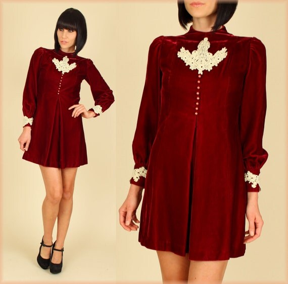 ViNtAgE 60's Deep Red Romantic Velvet by hellhoundvintage on Etsy