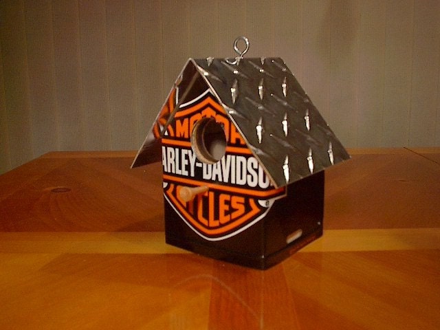 Harley Davidson......License Plate Birdhouse