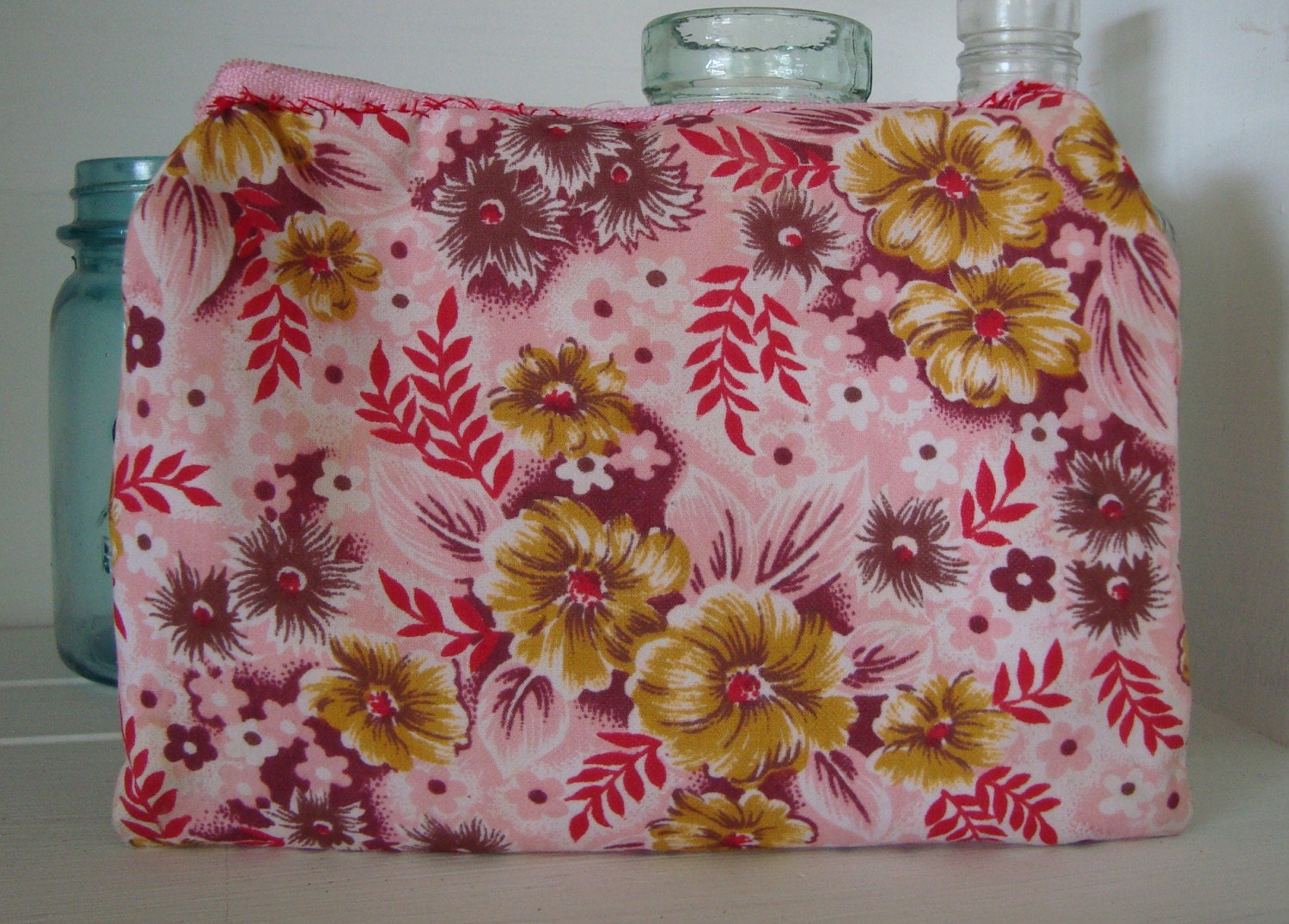 Vintage fabric pink floral zip pouch