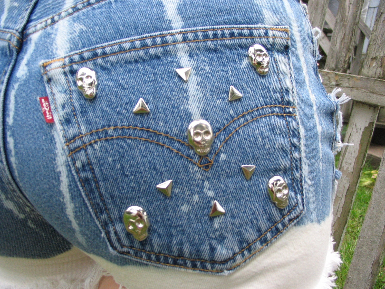High Waisted Button Fly Levi Cut off Studded with Skulls Destressed  White Blue Art Shorts Vintage Jeans