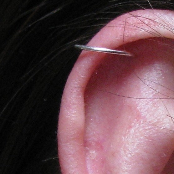 Cartilage Earrings Top of the Ear Cuff Hoop Earrings - non-pierced upper ear pierceless