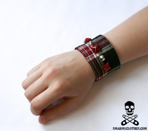 plaid punk stud cuff handmade bracelet - Sheena - smarmyclothes
