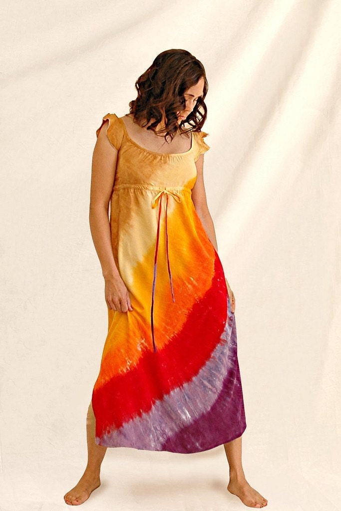XL Custom Tie Dye Regency Hippie Dresses by inspiringcolor on Etsy