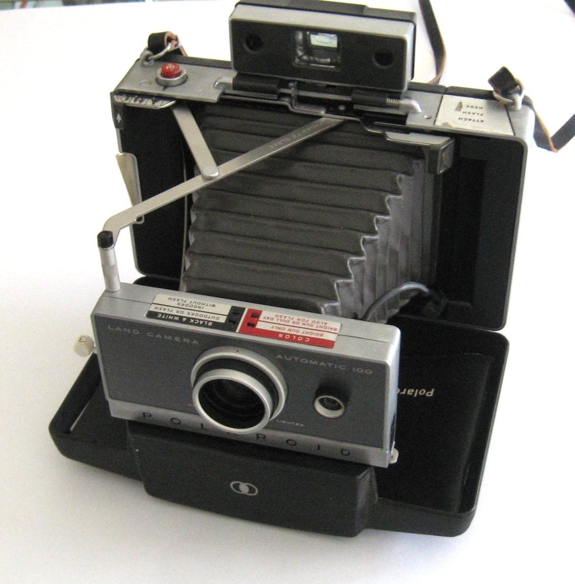Vintage Polaroid Land Camera 34