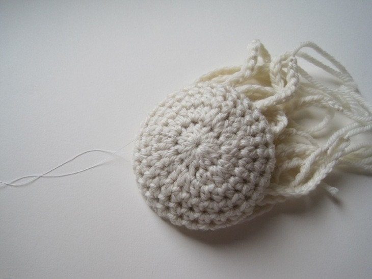 Medium Moon Jellyfish in Unbleached Merino Wool