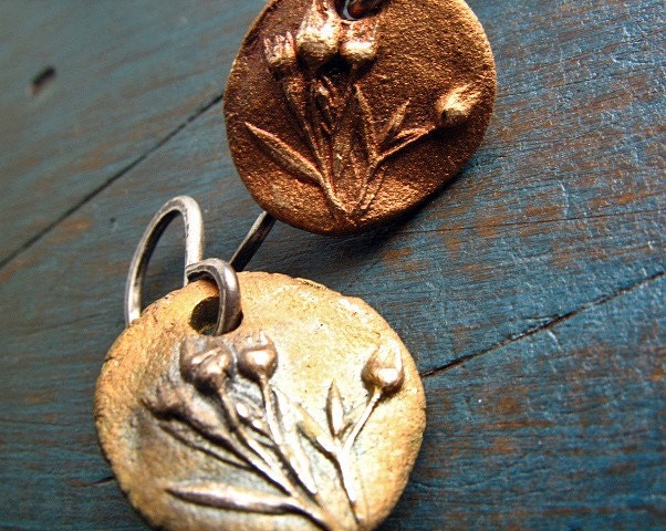 flax blooms in bronze