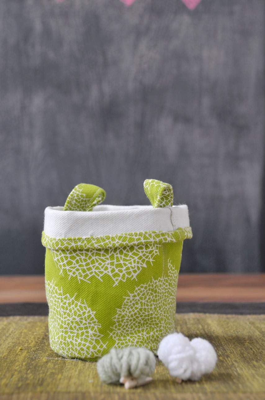 Recycled Cotton Canvas Bucket: Lattice Green (SMALL)