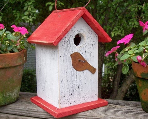 Primitive Birdhouse With Rusty Bird White with Red Roof and Base