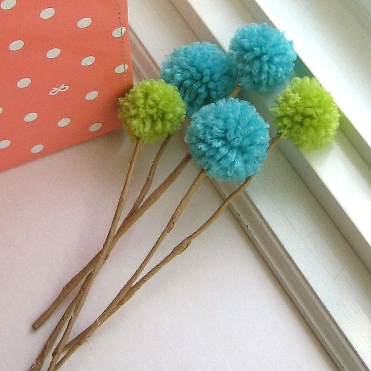 Pom Pom Flowers. Flowers, Yarn Flowers. Pom Pom Stems, Artificial Flowers, Bouquet, Pom Pom Bouquet, Dandelion - No. 61