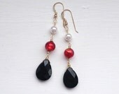 Coal black Onyx jewel red Murano gold earrings. Charcoal briolette dangle in gold, black, red, white. Festive, special occasion jewellery