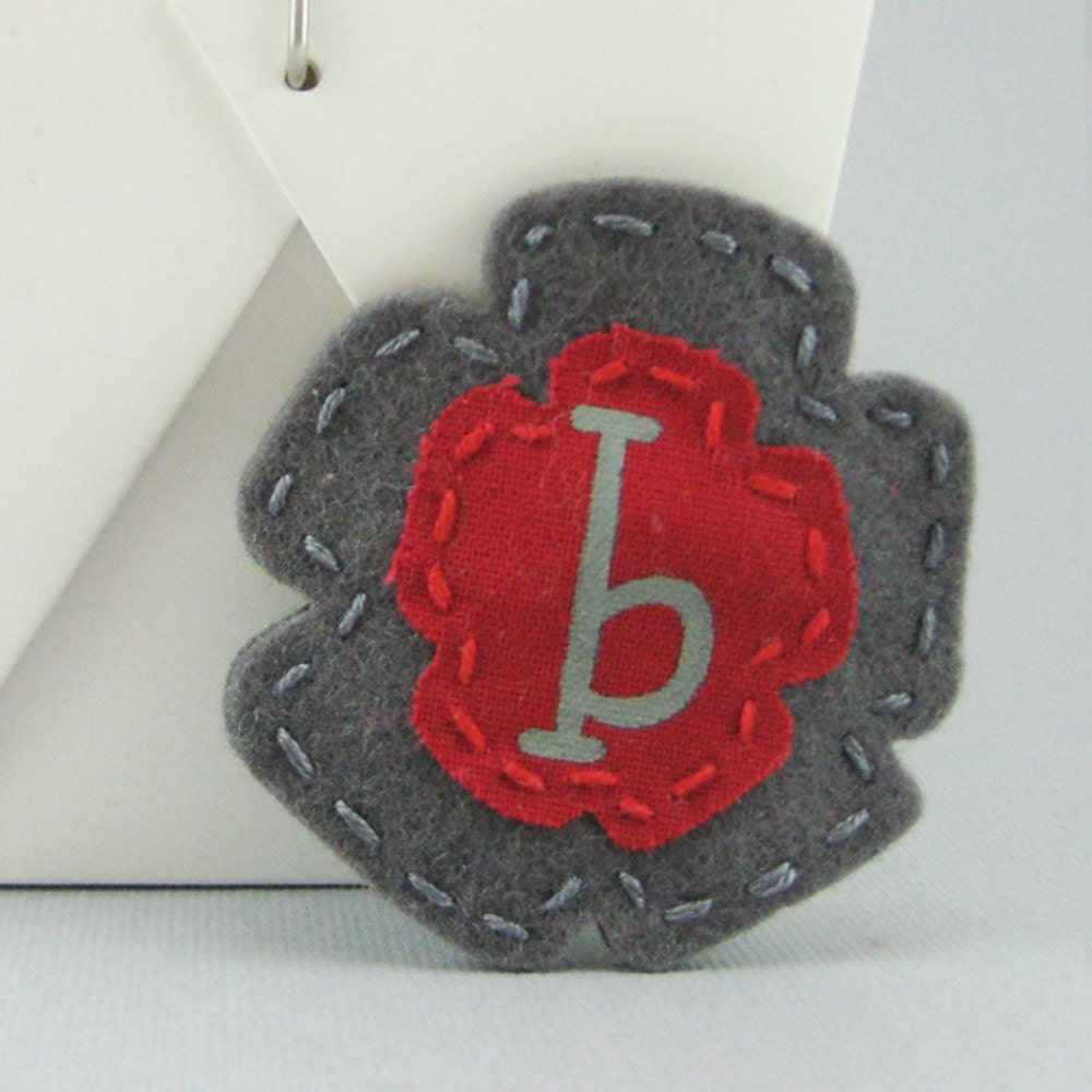 Flower Power Hair Clip in Dark Grey and Apple Red