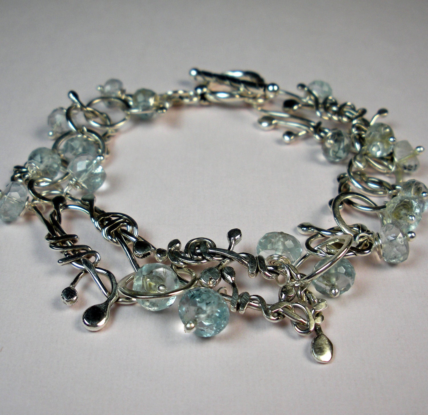 Sterling Silver Aquamarine Bracelet, Featuring Handmade Forged Sterling Silver Chain and Faceted Aquamarine Rondelles- Deco Icy Blue