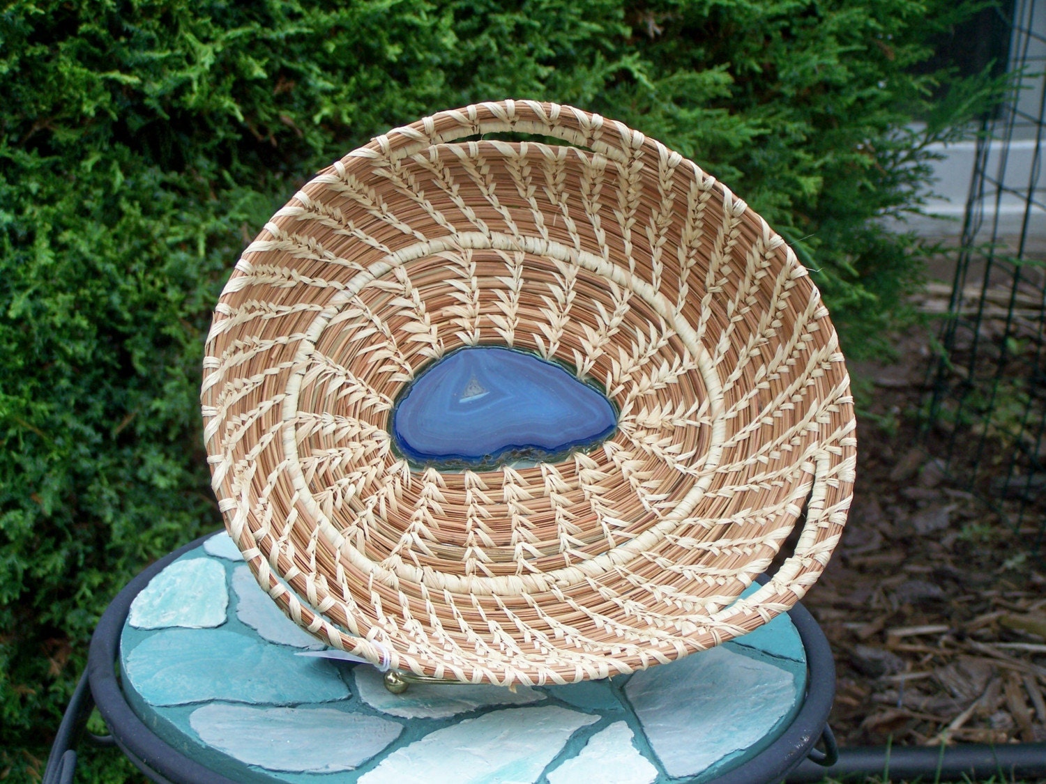 Pine needle basket with blue agate center