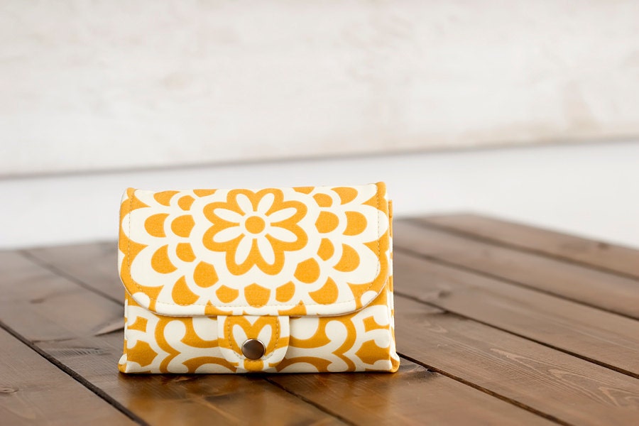 iPhone SmartPhone Accordion Wallet 6 Card Slots with ID Pocket / Wall Flower in Mustard -- PREORDER