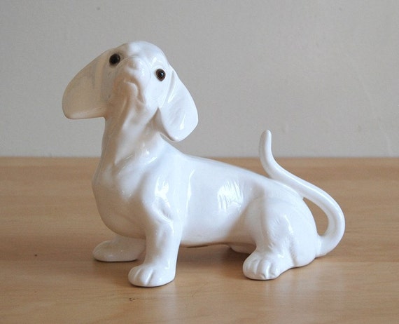 dachshund dog statue