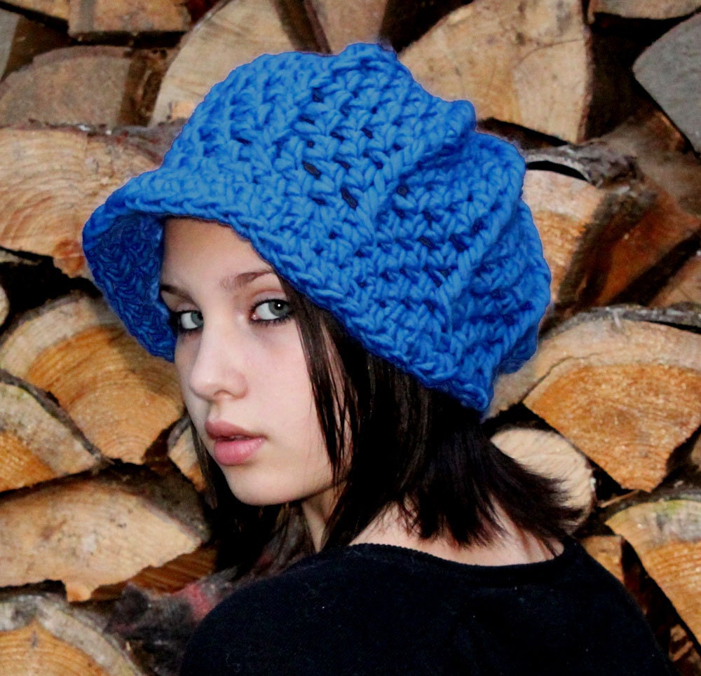 SALE Cloche Adult Newsboy chunky Hat cobalt Electric sky blue