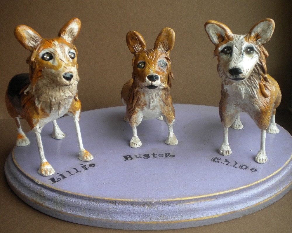 CUSTOMIZE THREE DOGS ON A BASE-PAPER CLAY SCULPTURE