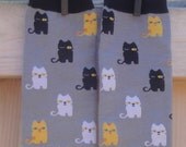 KOOL KID Arm / Leg Warmers for Baby, Toddler, Child, Tween Boy or Girl - Mischievous Winking Cats - Fun and FUNctional Fashion