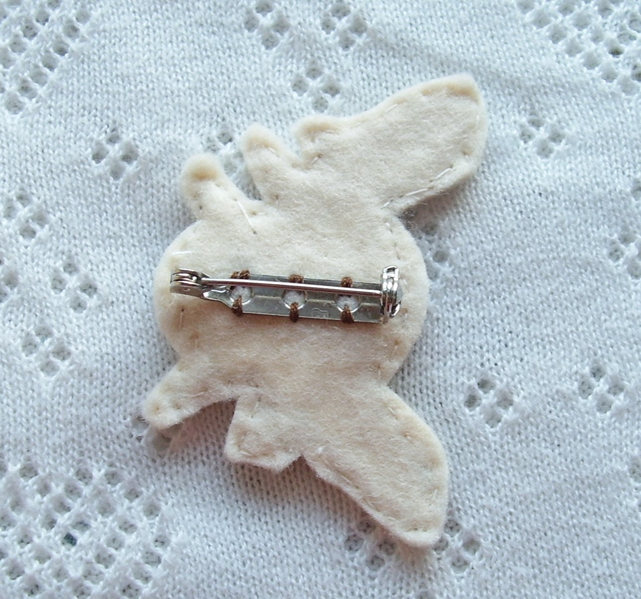 Bumble Bee brooch