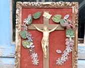 Vintage 1900 French Jesus cross crucifix with beaded wreath all around frame
