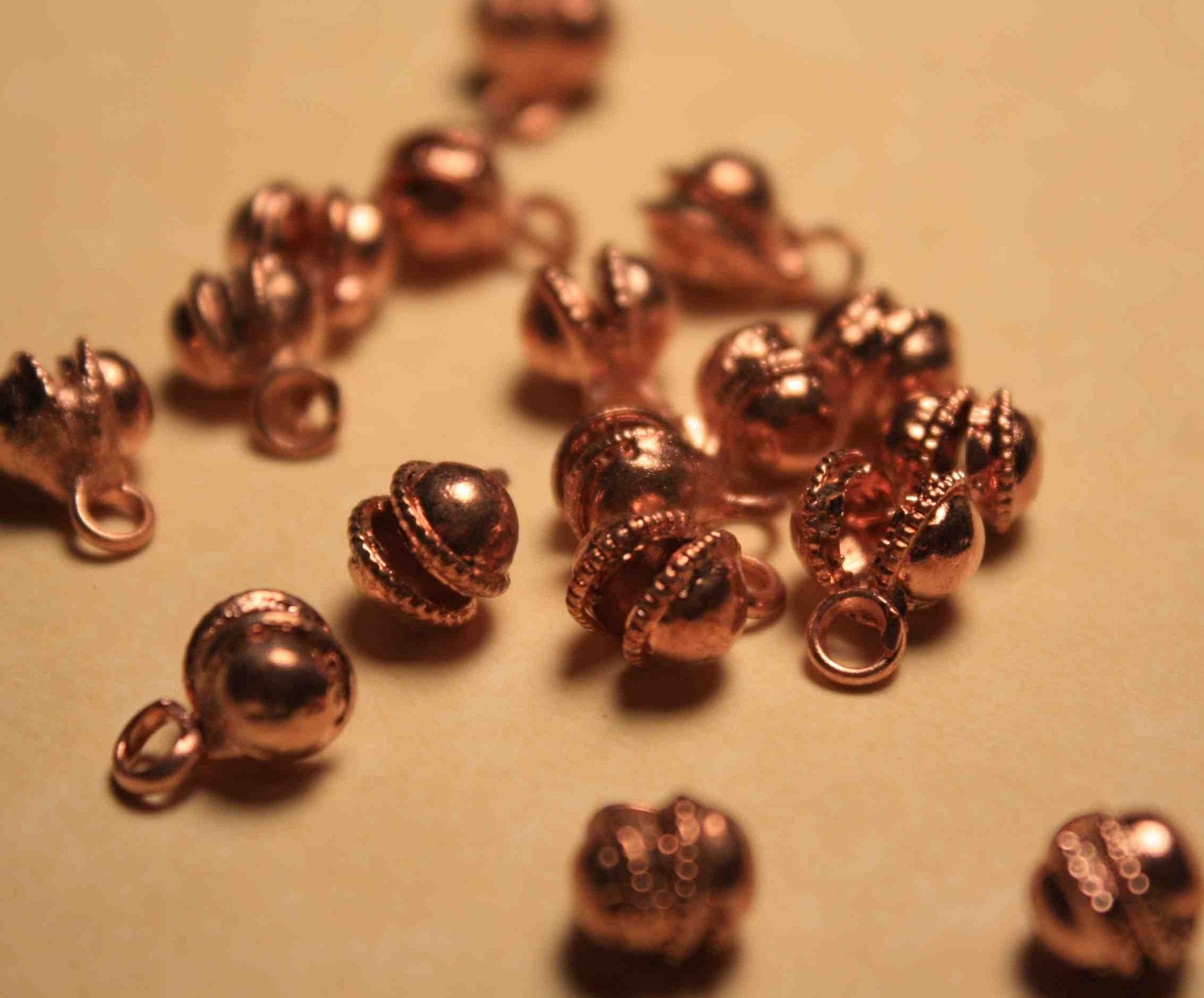 20 - 8mm x 10mm Bright Copper Bells