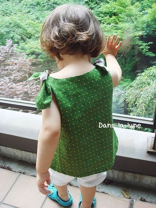PDF Sewing pattern for girl flower top - size 2Y - baby and kids