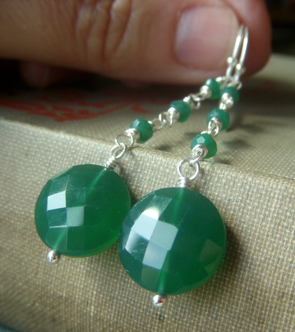 Green Onyx Earrings on Sterling . Coin Gemstone Emerald Dangle . Verde