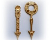 2 Pc Fancy CLOCK HANDS Pendants Embellish with Rhinestones Brass Charms, Brass Findings and Jewelry