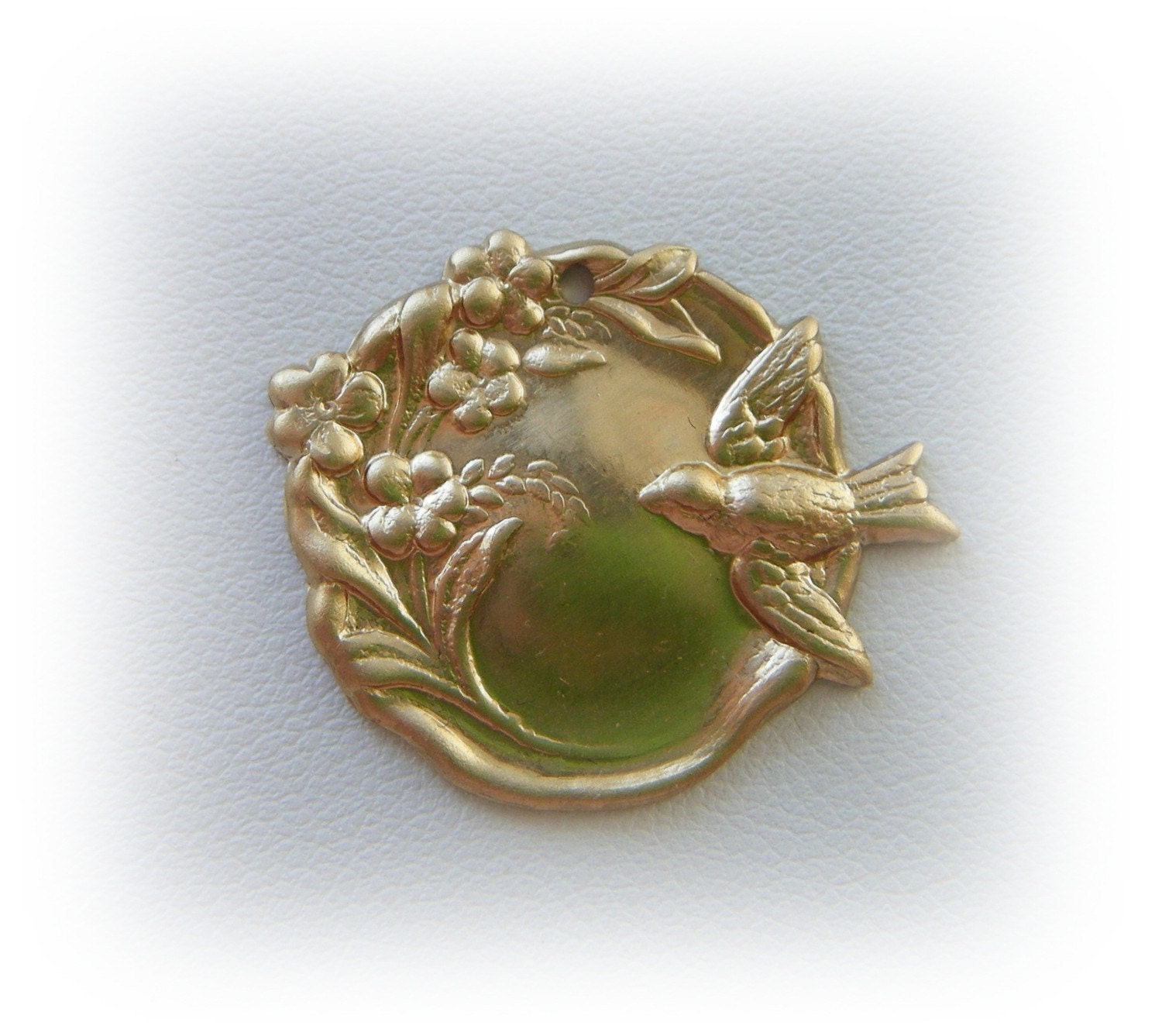 4 - Round FLOWERS And BIRD Raw Brass Jewelry Findings (BC)
