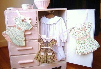 Vintage Paper Doll Dresses Garland with Custom Options - VintageScraps