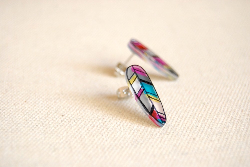 Feathers studs earrings