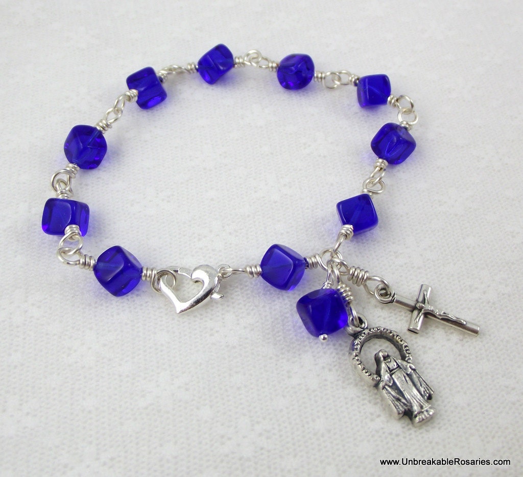 Unbreakable Rosaries Virgin Mary Our Lady of Grace Rosary Bracelet in Blue Czech Glass