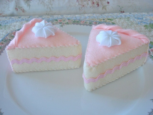 Princess Cake Slices