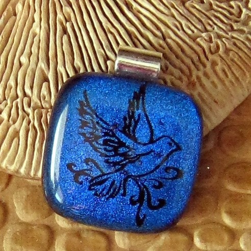 Etched Dove Blue Dichroic Pendant, Fused Glass Jewelry, Dichroic Jewelry