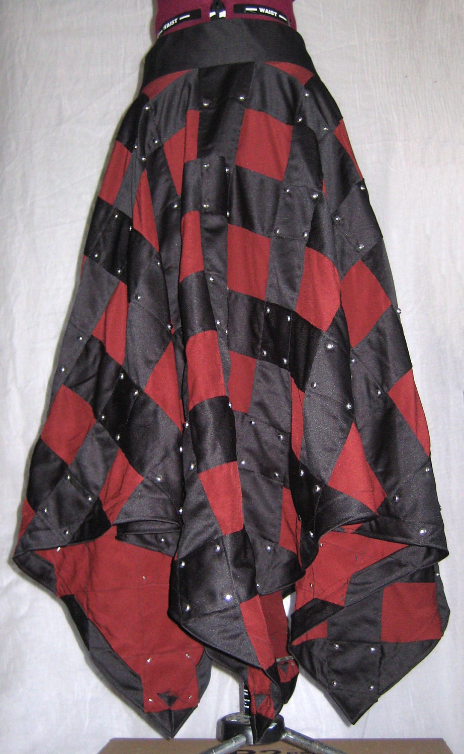 Elegant Lattice Pattern skirt with studded detail