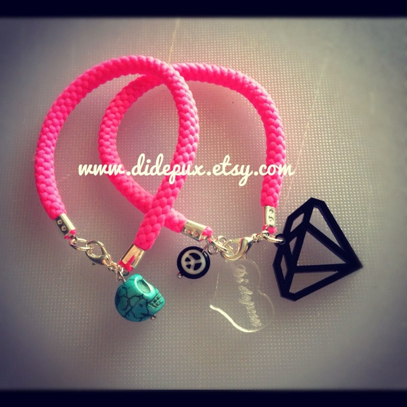 Diamond Skull Neon Bracelet (set of two) as on first picture