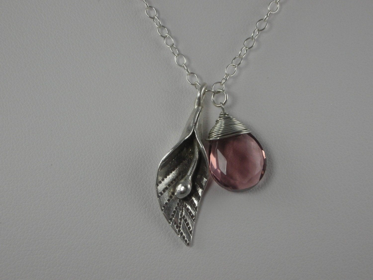Calla - Necklace