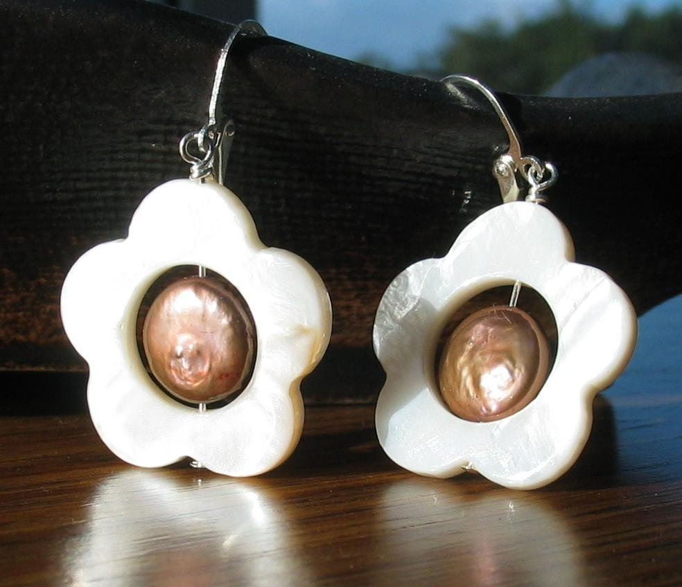 Flower Earrings with Mother of Pearl and Coin Pearls