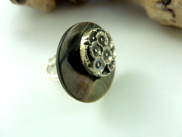 Button Ring   Chocolate Shell with Silver flower,  Made with Vintage French Buttons