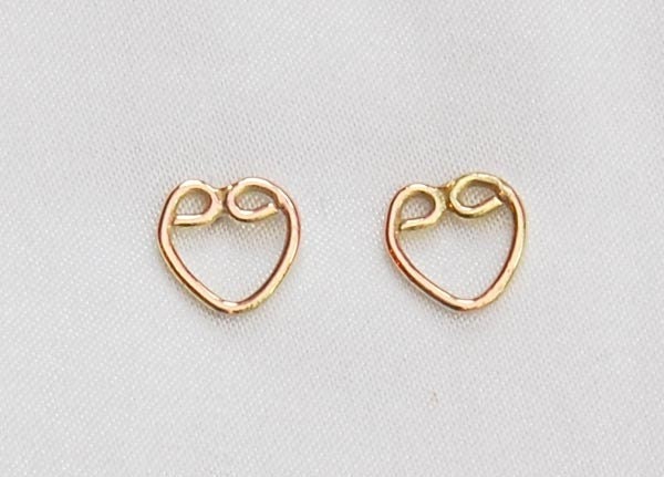 9ct Gold Dainty Heart Unique Earrings