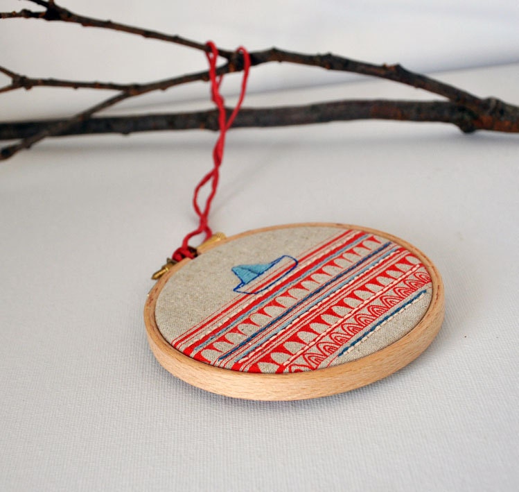 Sailboat 2 - mixed media embroidery art - hanging wall (4'' diameter)