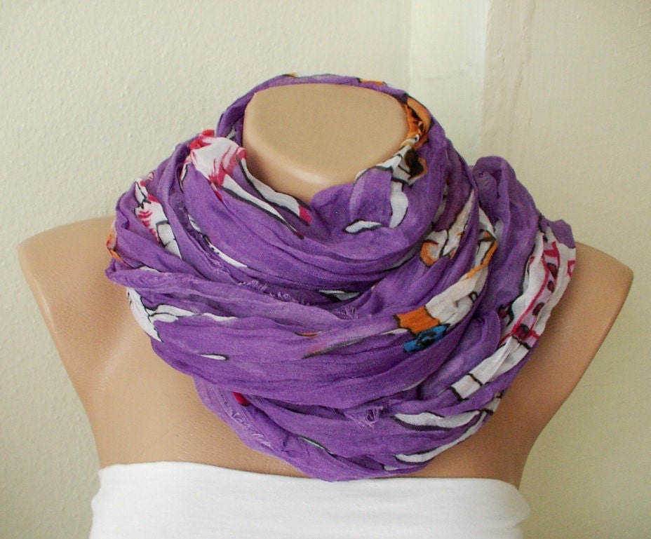 Five Bunnies are Shopping Purple Cotton Long Scarf with wrinkle