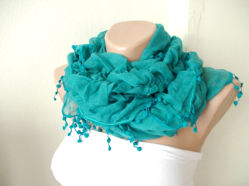 Green Color Ruffle Scarf from %100 coton with pompom lace